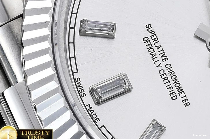 0110 RDD0207C – DayDate SunProtective 674